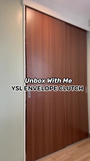 Unboxing the Stylish @SAINT LAURENT Envelope Clutch Bag