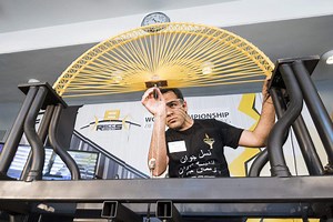 Record du monde hongrois invaincu au concours de construction de ponts spaghetti