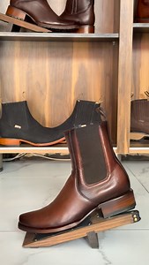 Botines vaqueros 🤠 #fyp #viral #cowboy #parati #foryou | Martinez boots