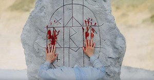 ‘Midsommar’ trailer: A sinister cult traps a couple on the verge of a breakup