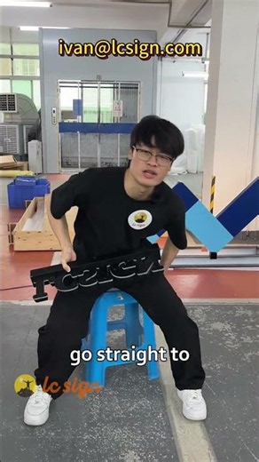 🪑🤣🤣