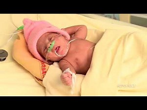 How to administer oxygen to a newborn baby?