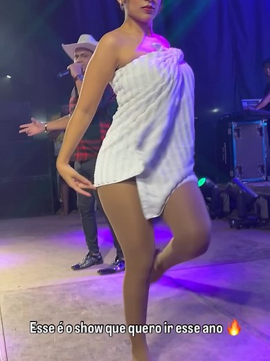 Bailarinas de Juliana do Bonde: Uma Celebração de Dança