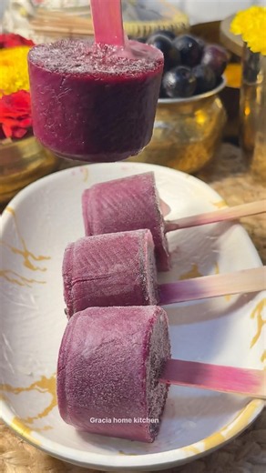 Jamun popsicle The secret to the perfect Kala Khatta flavor is in this popsicle. 🍧✨ Sweet, spicy