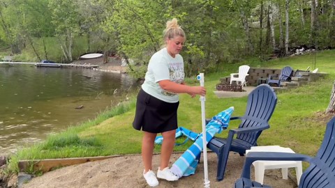 8FT Large Beach Umbrella with Heavy Duty Sand Anchor & Tilt Sun Shelter, Wind Resistance, UPF50+ UV Protection, Waterproof Canopy, Portable for Beach Outdoor Patio Yard Garden Pool