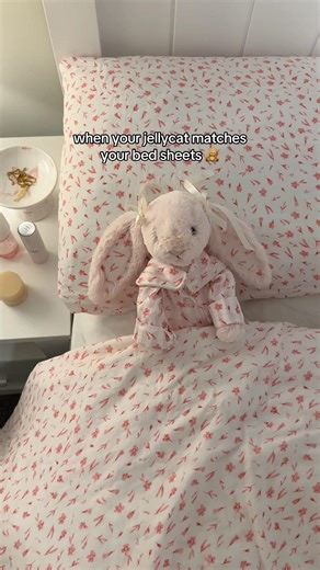 matching jellycats 🧸💗