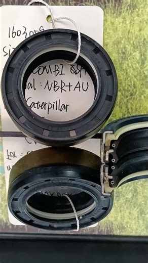 🌾🚜 Protect Your Farm Equipment from Oil Seal Wear in Wet Conditions! 🚜🌾