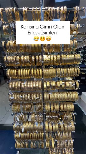 MUSTAFA SERT - MERVE KUYUMCULUK AKŞEHİR on Instagram: "Cimrimi yok canım tutumluyum ben 😂😘#keşfet #aboneol #instagram #mersin #tarsus #keşfetteyiz #türkiye #intagram #mervekuyumculuk #keşfet #aksehir #keşfet #kesfet #gold #keşfetteyiz"