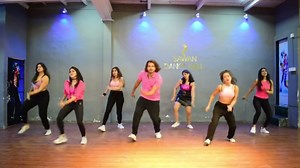 Akshay Jain30分钟有氧操合集 中级强度 带拉伸