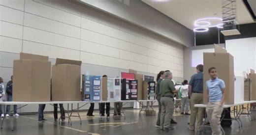 ECU hosts students and their projects for National History Day