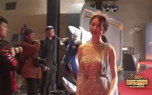 轩子巨2兔【斗鱼鱼乐盛典红毯秀】