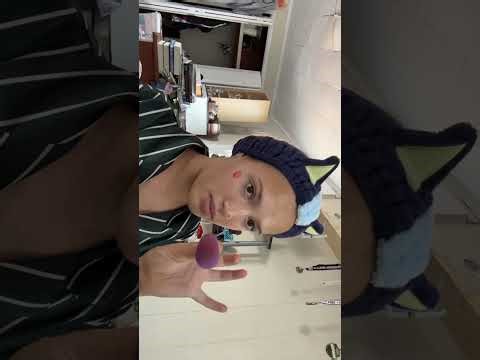 Super in-depth makeup tutorial (fail)