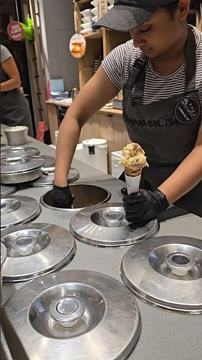 The Best Gelato in Rome? 🍨 | Gelateria La Romana Since 1947