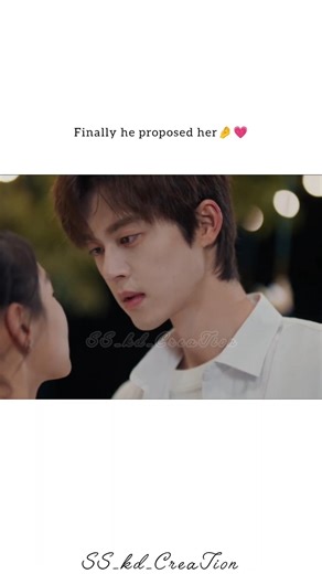 The way he proposed her🤌😍💗||Too young to love💞||#cdrama#shortsfeed #xiebinbin#zhangxinyi