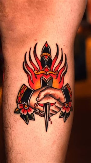 Old school done by Gig • แบ่งชำระได้ | รับบัตรเครดิต • ร้านสะอาด ปลอดภัย มาตรฐานสากล 💯 🕙 Open Hours! 10:00AM - 10:00PM ❌ Closed Monday 📍 Location, Google Maps (โครงการ Days Ramintra-Watcharapol) https://maps.app.goo.gl/3CCF18MBkAad6jou8?g_st=ipc 🅿️ มีที่จอดรถยนต์ 📞 098-4470-444 Earth FB: Inspiration Ink Tattoo Bangkok IG: @inspiration_ink_tattoo 🌐 www.inspiration-ink.com #TattooBangkok #TattooArtist #RealismTattoo #TattooThailand #TattooBkk inked tattooist realism portrait portraittattoo r