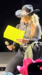 Lainey Wilson got a little emotional over the weekend at her show Ameris Bank Amphitheatre in Alpharetta, Georgia when she saw a sign in the crowd that read “We Survived Helene.” Video 📽: Raven.bone | TikTok #laineywilson #LaineyWilsonConcert #countrymusic #alpharetta #Georgia #HurricaneHelene | Cleveland Country Magazine