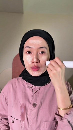 Fresh and Glowing Skin Foundation Routine