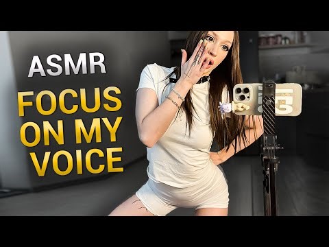 [4K USA ASMR] Fabric Scratching & Jewelry Tapping ⛓️ Leggings vs Biker Shorts