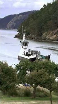 Landing at Decatur North West, San Juan Islands