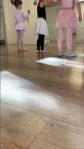 On écrit sur les murs - Danse pour enfants