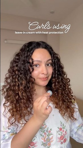 This is how I use HEAT PROTECTANT for CURLY HAIR (bare anatomy heat protectant)