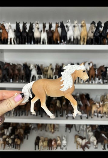 Discover the Schleich Horse Collection