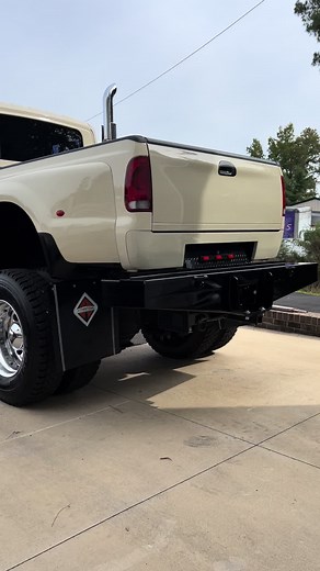 World's Biggest Production Truck - International CXT