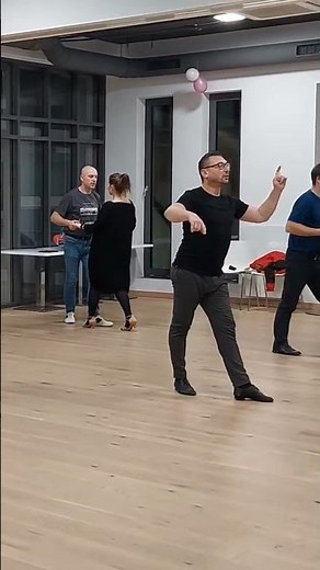 Rumba - najbardziej zmysłowy taniec ‪@SzumidanceStudioTańca‬