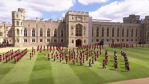 3K views · 221 reactions | The famous spin wheel at trooping the colour 2019 Windsor Castle, the last trooping the colour Her Majesty was able to attend. Was a great honour and privilege to have been part of this performance. 1st Battalion Scots Guards Pipes and Drums | Duty Piper | Facebook