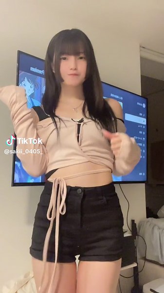 日本語の曲で踊ったの久しぶり？