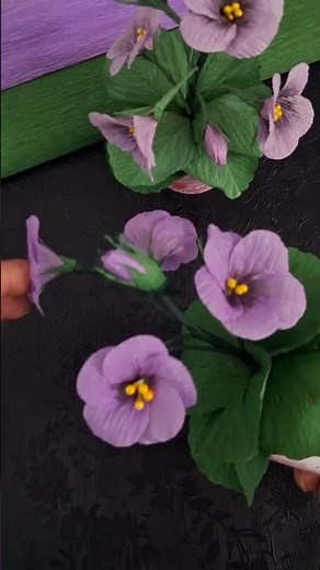 How To Make African Violet's Paper Flower #diy #craft #paperwallcraft #flowers #handmade #art #ideas