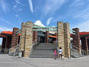 New Tasty Menu Items At Jones Beach Concession