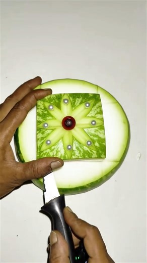 Amazing fruit cutting skills 🍓🍑🍒✂️ #trending #fruit #reels