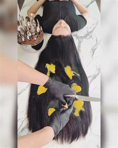 Better Than Salon Treatment💆🏻‍♀️ #hairmask #diymask #hair #easyhairstylesforlonghair #hairtutorials