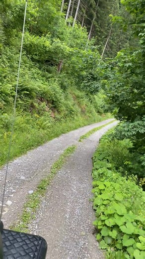 43 seconds Defender original sound. Hearing this in nature is just great, right? What makes you have a good feeling in your stomach? Let me know the sound of your Defender. DM your video. #DefenderDrivers | Defender Drivers