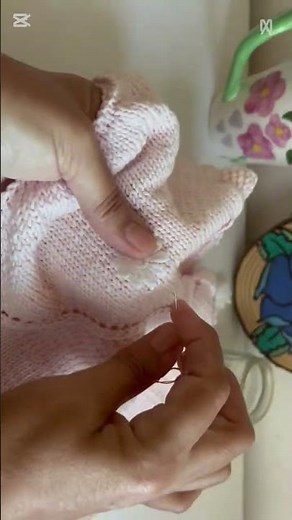 Pelele de bebé con flores bordadas 🧶 Ideal para primavera te va a encantar!!!