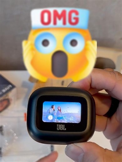 JBL Live Buds 3: Control Your Music with a Touchscreen Case