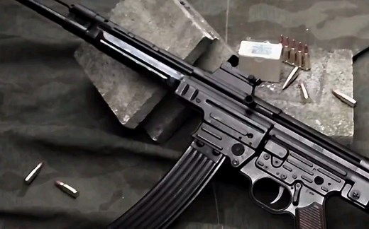 二战德军著名突击步枪STG44