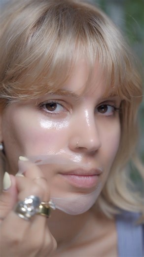 Skin reset routine ✨ peel, hydrate, protect & glow.