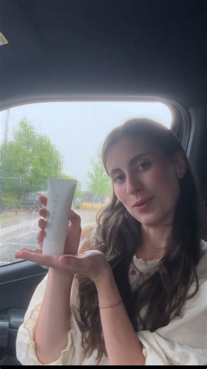 Coconu® Organic personal care on Instagram: "And that’s what we call an equal partnership 🤩 #coconu #marriage #datenight #marriagehumor #nontoxic #naturallubricant"