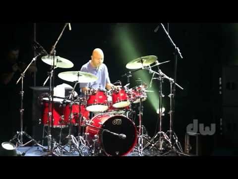 Chester Thompson Drum Solo