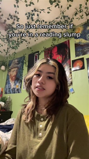 Is anyone else in a reading slump rn? #booktiktoks #bookishhumour #readingslumps #readingslumpcure #booksoftiktok #readerproblemsbelike #readerproblemss #DidYouYawn #bookishcontent #bookishthings #