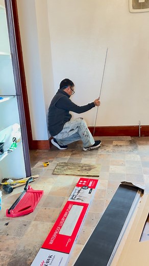 Click-lock vinyl: snap the planks together, no glue needed. #vinyltile #flooring | Arthur B Lee