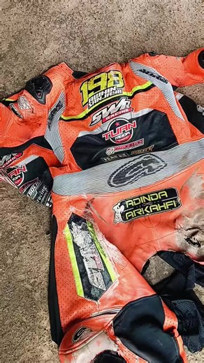 Bolodewo Bolo (@bolodewo.bolo)’s videos with Khusnul Khotimah - Opick