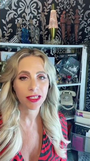 The Side of My Mother No One Ever Saw: The Truth Behind Closed Doors