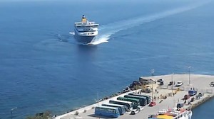 Mediterranean mooring done professionally! | Life At Sea