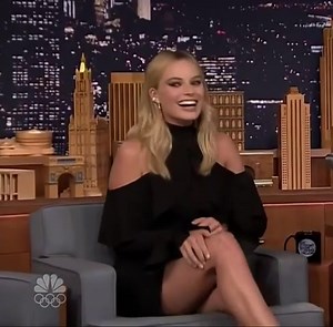 Margot Robbie's Crossed Legs on Late Night Shows