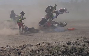 650K views · 5.1K reactions | KARAMBOLA NG MGA RIDERS na sumali sa flat-track racing competition sa General Salipada K. Pendaton Maguindanao kaganihang hapon. Umani naman ng samot-saring reaksyon ang nasabing racing event dahil umano sa kulang nga marshals kayat maraming nadamay sa karambola. Video © Aikom Gel Panes | Brigada News TV | Facebook
