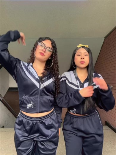 @𝓔𝓿𝓮𝓵𝓲𝓷♕ @♛ $فالين #jomaco #lindas #trendbaile