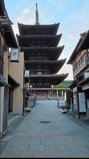 Morning at Kiyomizu-dera｜Kyoto on Rainy and Sunny Days